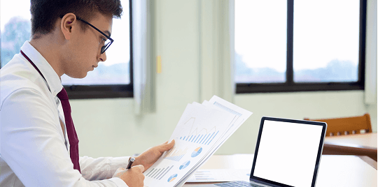 Dissecting Responsibilities in PI Planning: A Tale of Two Perspectives
